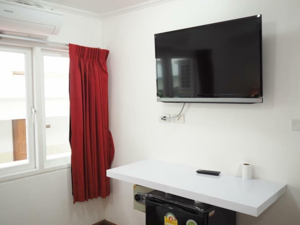 Pook Swan House Hotel Pattaya Habitación foto
